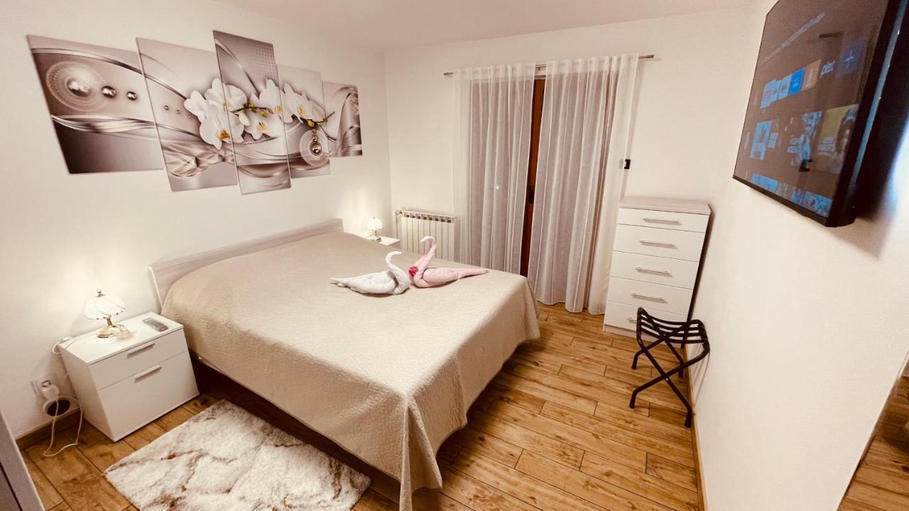 Ferienwohnung The Secret Orchid Rovinj Exterior foto