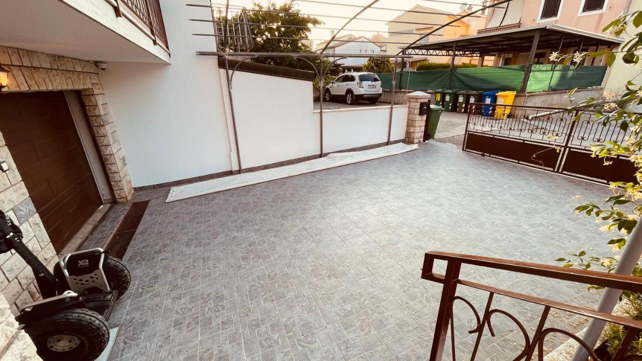 Ferienwohnung The Secret Orchid Rovinj Exterior foto